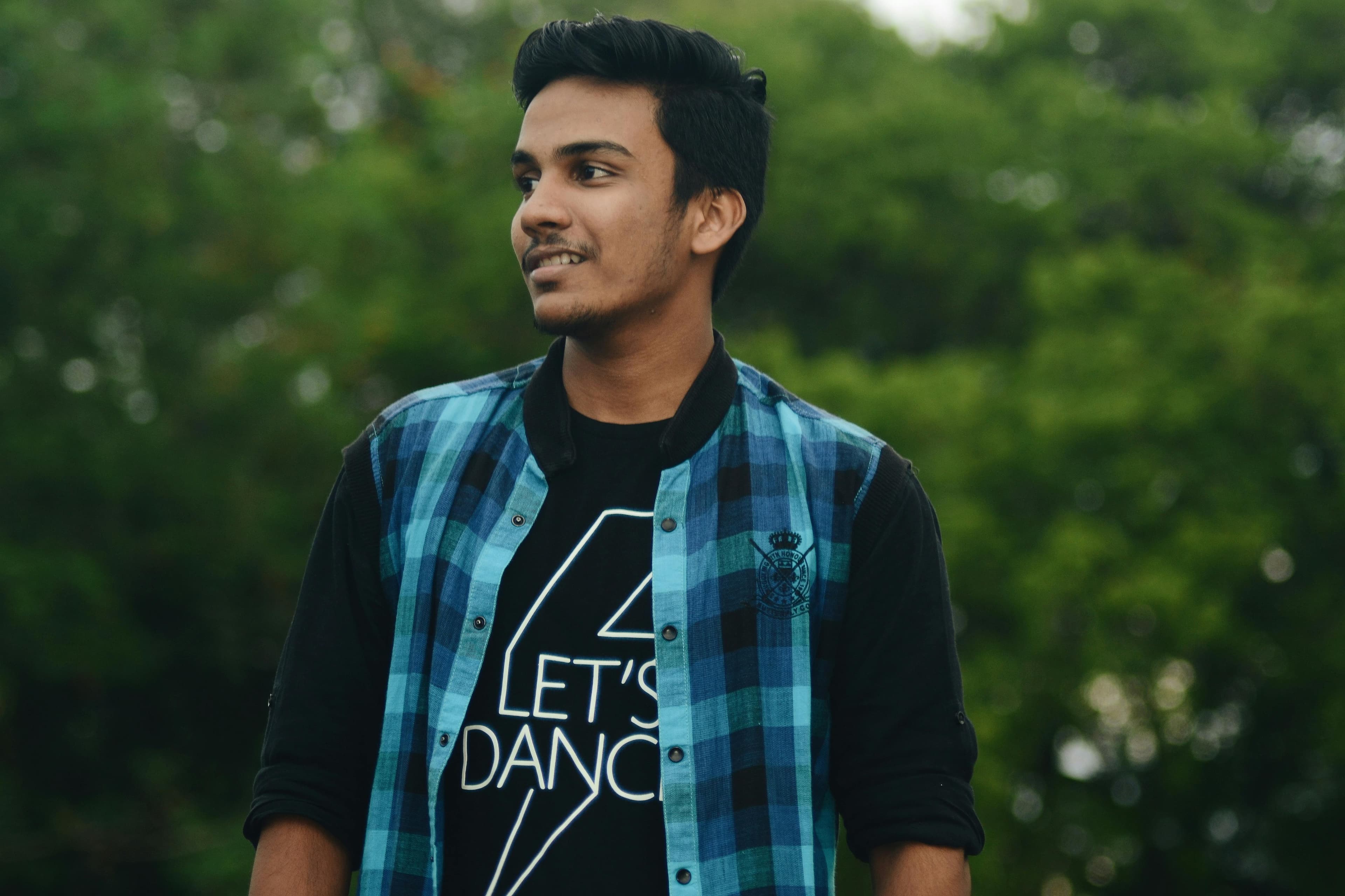 Darshan Raju's avatar